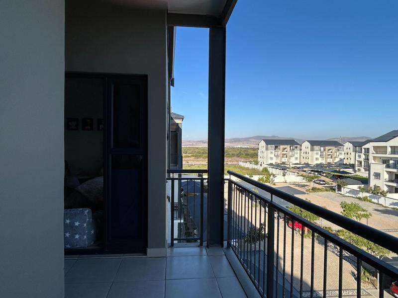 To Let 2 Bedroom Property for Rent in Sandown Western Cape